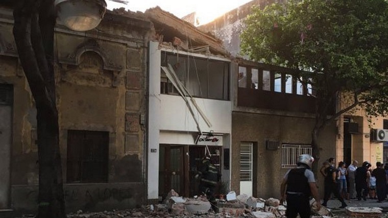 Balcarce 23 bis: piden demoler el edificio por riesgo de derrumbre - Rosario3.com