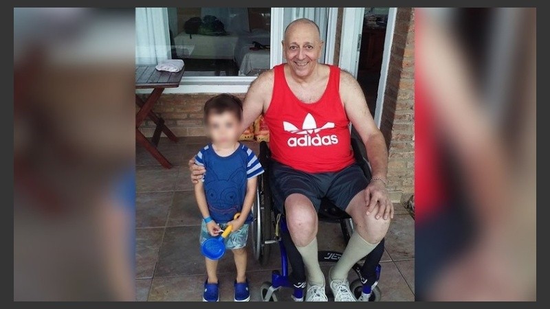 Daniel está en silla de ruedas desde hace 11 años. 