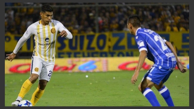 Teo en acción ante el Tomba.