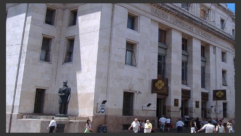 El Estado provincial y su avanzada sobre el ex Banco Provincial de Santa Fe.