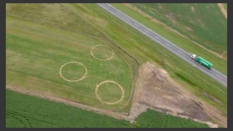 La imagen aérea de los tres círculos.