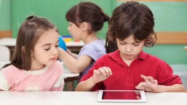 Estas mejoras suponen 32 guías interactivas disponibles en 44 idiomas.