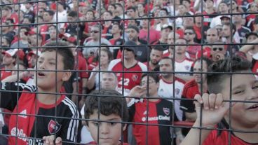 Los fanas leprosos, con DNI.