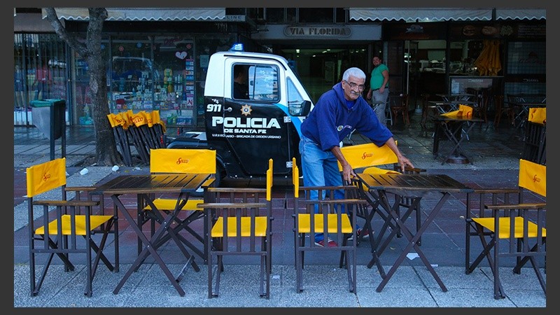 Nunca hubo tantos policías en las peatonales.