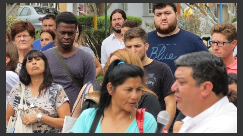 Imágenes de la marcha a un mes de la tragedia en la ruta 33. 
