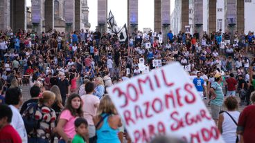 La marcha llegó hasta el Monumento.
