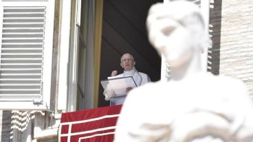 Francisco durante el Ángelus de este domingo.