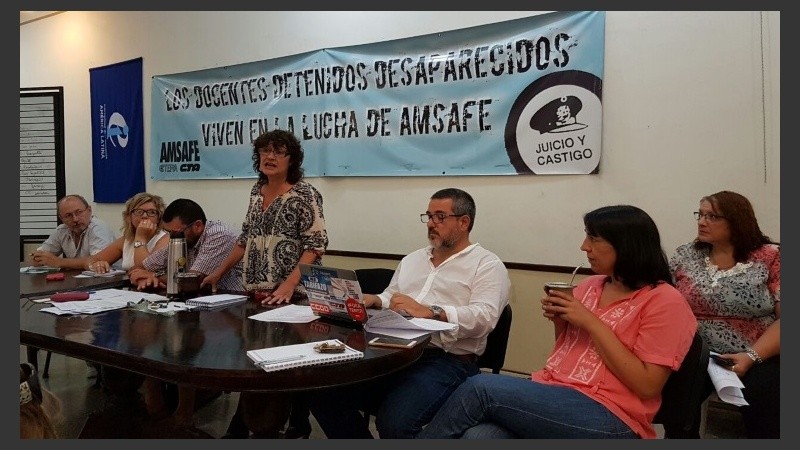 Ocho de cada diez maestros santafesinos convalidaron el acuerdo.