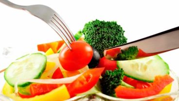 Hay que incorporar verduras y frutas a la dieta.