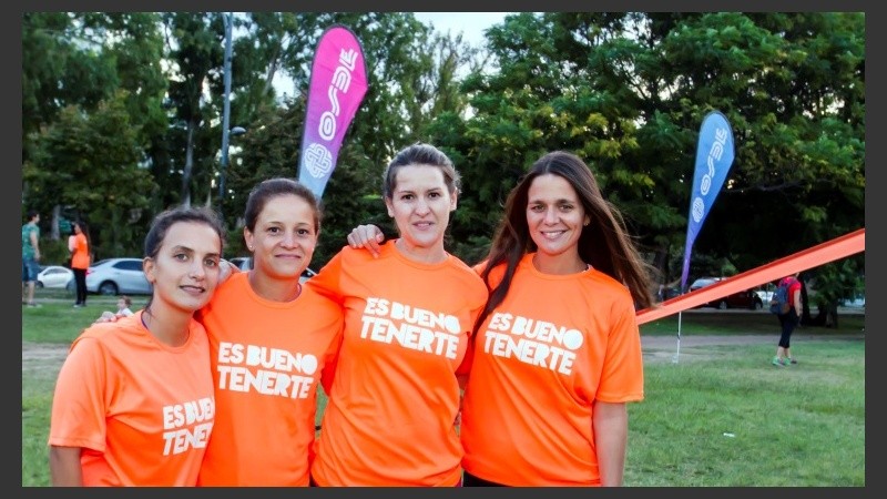 Cada encuentro dura aproximadamente 90 minutos.