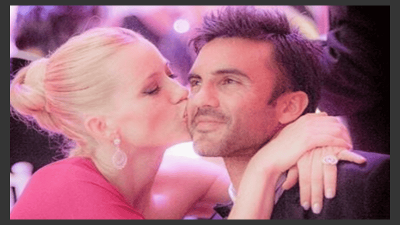 La modelo y el futbolista atraviesan una profunda crisis de pareja. 