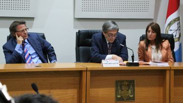 Tribunal: Julio Kesuani, Ismael Manfrín y María Isabel Más Varela