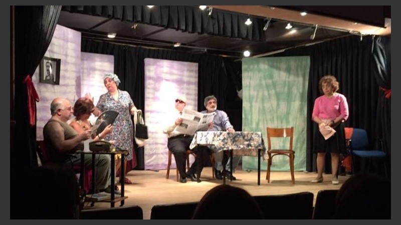 Con 14 artistas en escena, 