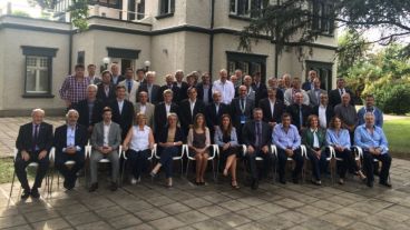 El Rector de la Universidad Nacional de Rosario, Héctor Floriani, estuvo presente en el nombramiento.