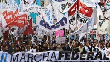 El acto central de la CGT y las CTA será en Buenos Aires.