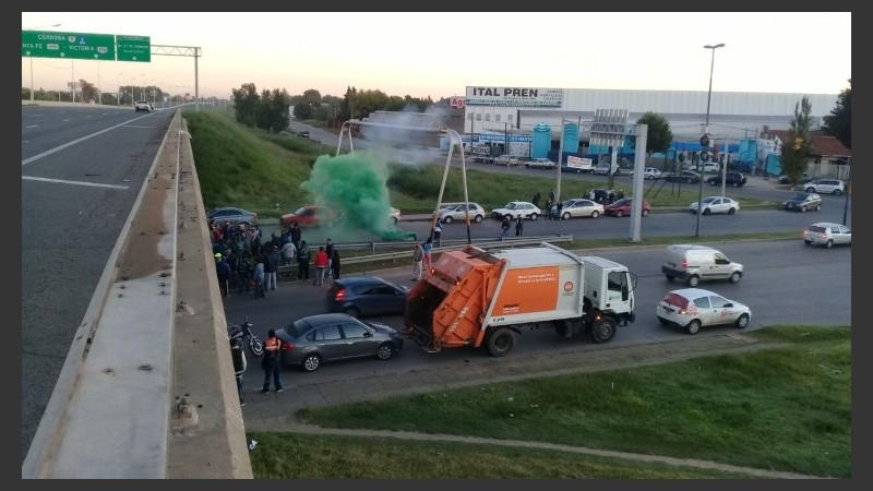 Recolectores de residuos se concentraron en Perón y Circunvalación.