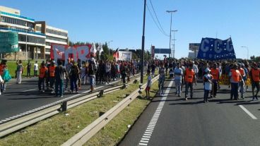 La situación en la autopista Rosario-Buenos Aires.