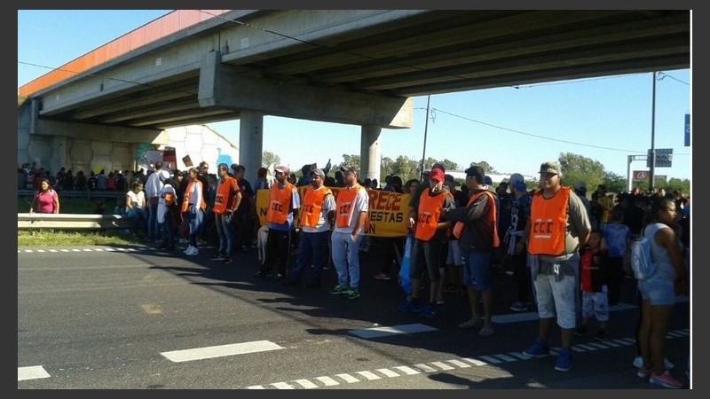 La situación en la autopista Rosario-Buenos Aires.
