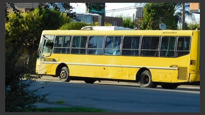 El 35/9 que presta servicio a Zavalla. 