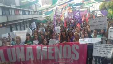 Cientos de mujeres se concentraron para pedir justicia por Micaela.
