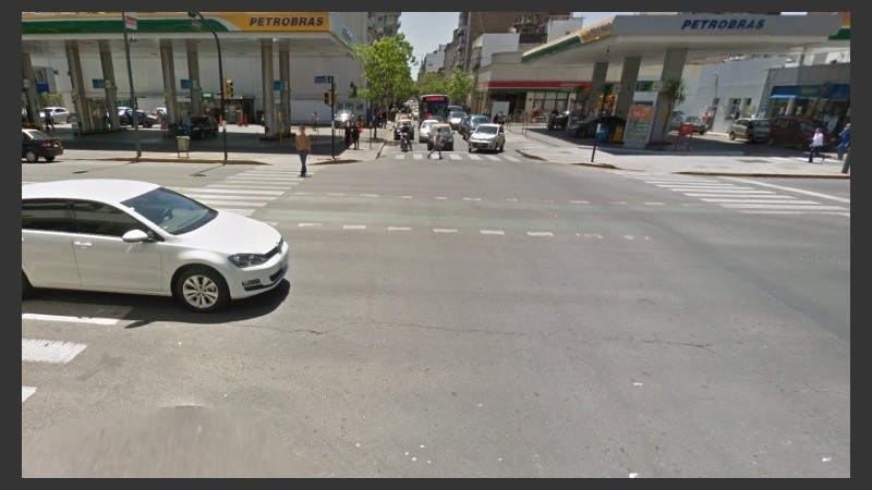 El cruce se produjo en Sarmiento y Pellegrini.