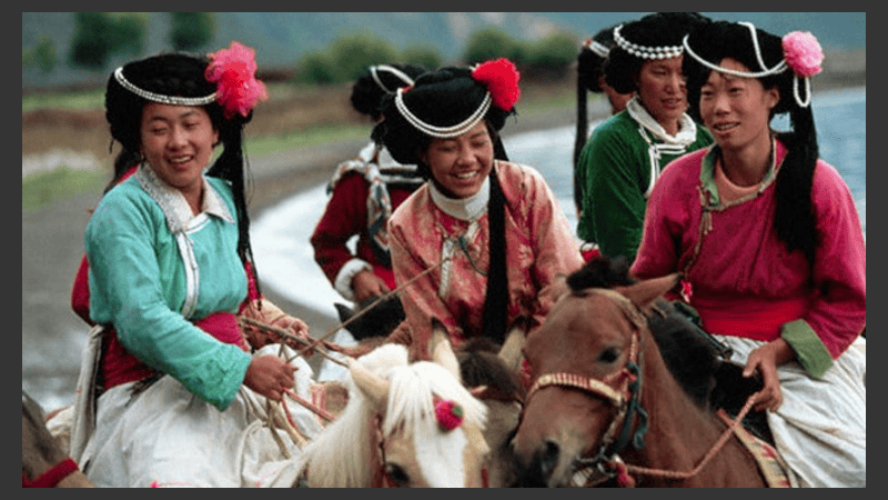 En China existe una población matriarcal.