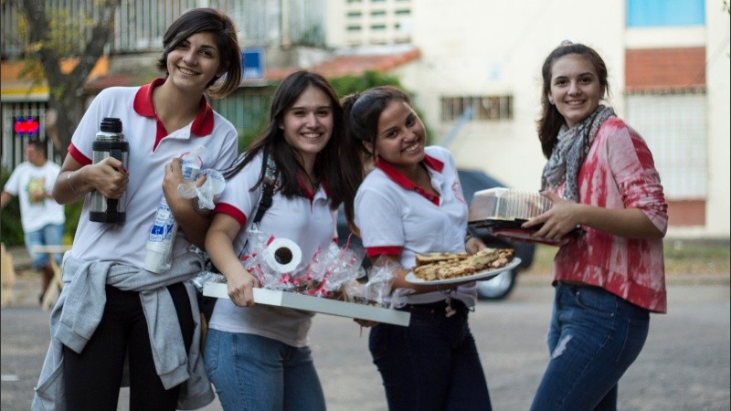 Durante toda la jornada del viernes santo se pudo ver gran concurrencia de jóvenes 