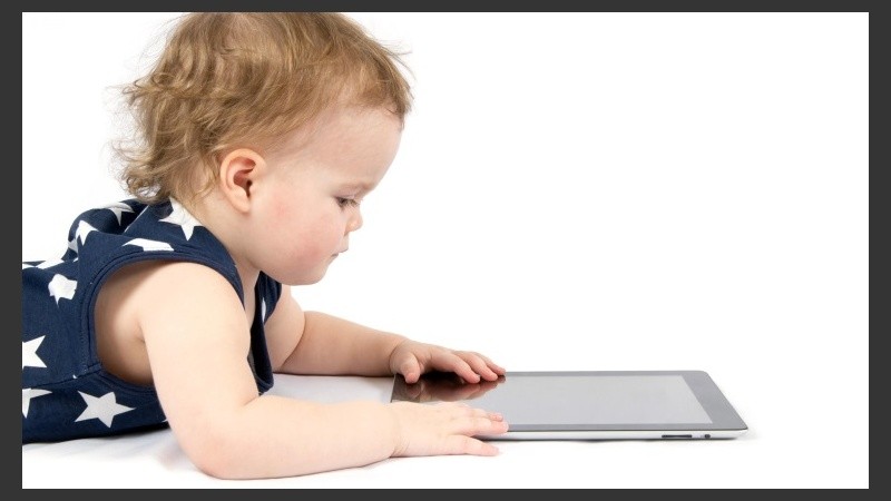 Los bebés de 0 a 2 años no deben tener contacto alguno con la tecnología.
