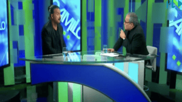 El cantautor se fue enojado de un programa de la CNN.