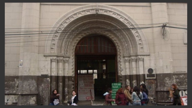 La casa de estudios sufrió un robo de dinero en el fin de semana de Pascua. 