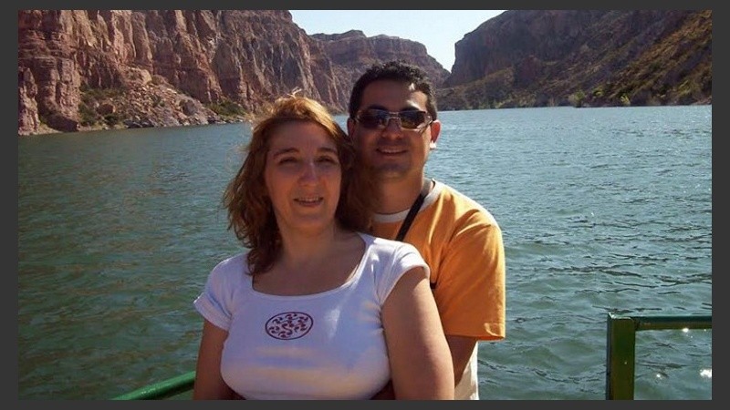 Alejandra Marcela Polizzi fue asesinada, su esposo, Gustavo Javier Flores, confesó el crimen.