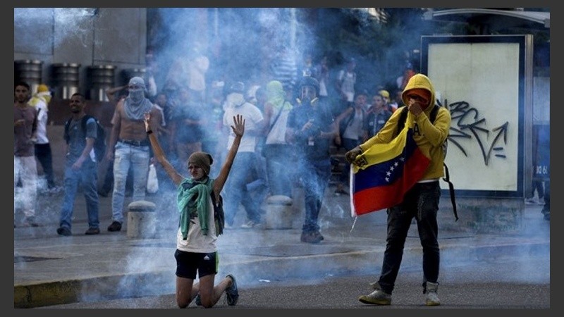 Las manifestaciones e incidentes continúan. Este sábado la oposición volverá a marchar.