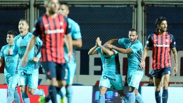 Una imagen del Gasómetro que lo dice todo.