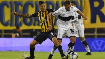 Musto, el pulpo canalla en el mediocampo.