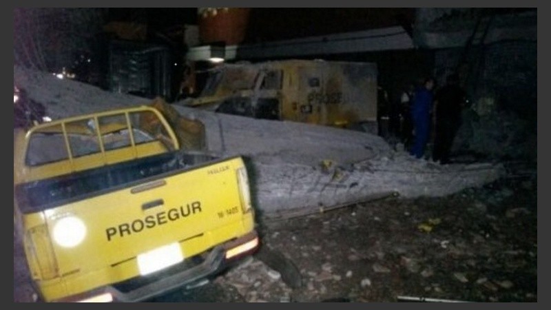 Los delincuentes armaron una escena de guerra.