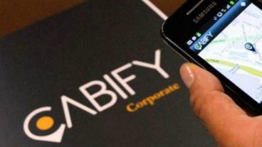 Cabify fue habilitada por el municipio como una agencia de remises.