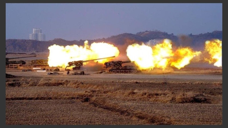 Impresionante ejercicio militar en Corea del Norte.