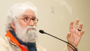 Es autor de más de 60 libros en las áreas de Teología, Espiritualidad, Filosofía, Antropología y Mística.