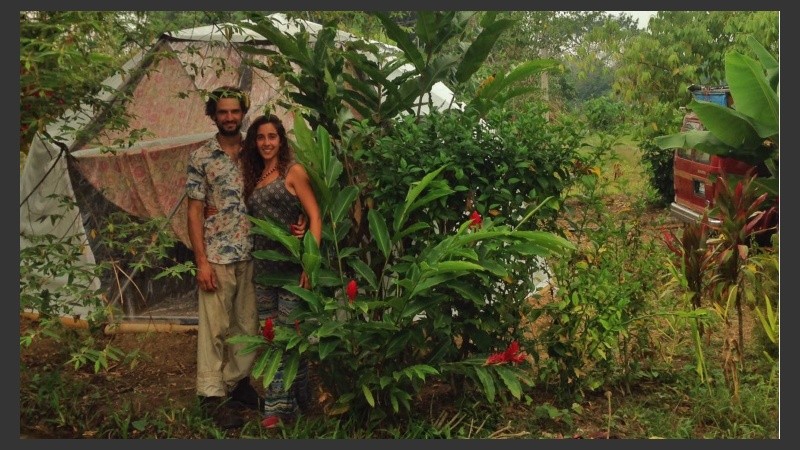 Vangi y Diego se conocieron en Australia, ahora viven en México. 