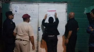 El momento de la nueva clausura de las instalaciones.