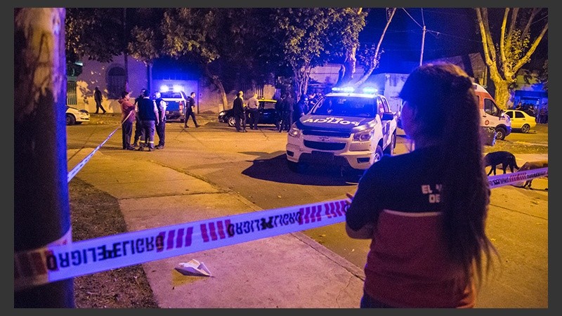 Rodríguez y Amenábar, lugar donde asesinaron al taxista este domingo por la noche.