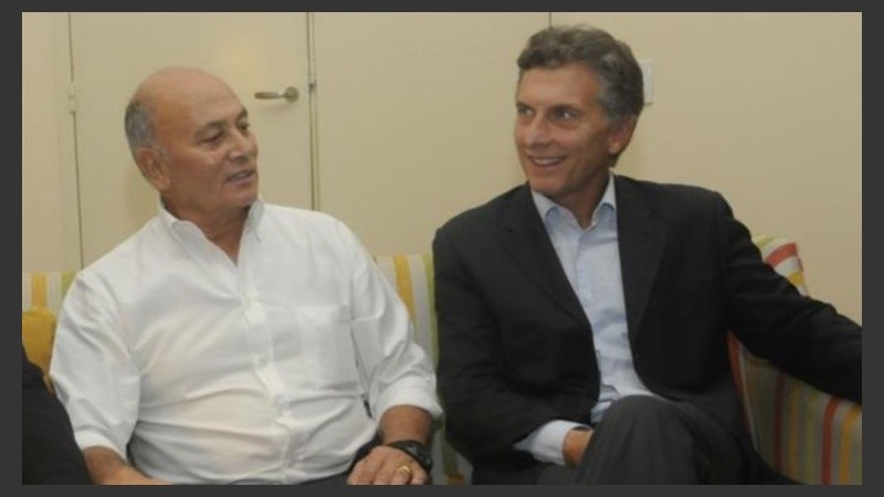 Macri acompañará a Momo Venegas en Ferro. 