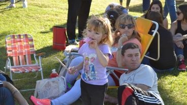 Cultura Más Vos visitó la localidad de Bustinza.