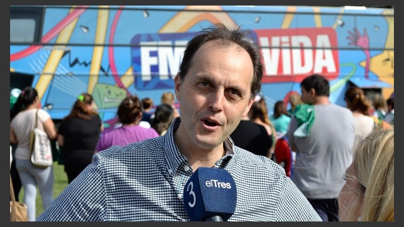 El senador Hugo Rasetto visitó Cultura Más Vos.