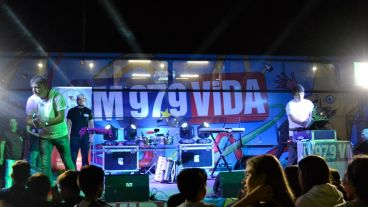 La jornada concluyó con un recital de la banda Naoma.
