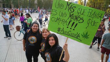 La marcha partió desde plaza San Martín. (Alan Monzón/Rosario3.com)