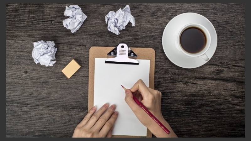 Este MOOC tiene una duración de cinco semanas y se estima una dedicación de aproximadamente tres horas por semana.