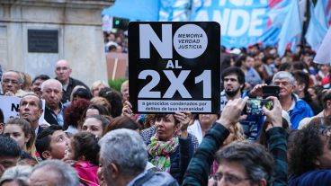 Rosario se manifestó en contra del 2x1. (Alan Monzón/Rosario3.com)