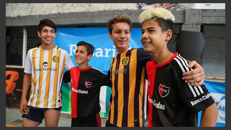 Leprosos y canallas por un clásico en paz.