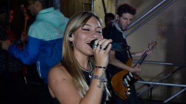 La banda Enero cerró la jornada.